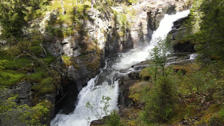 Norway’s Waterfalls — Majestic Cascades in the Land of Fjords