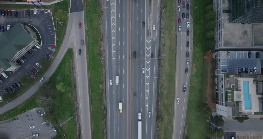 Aerial view of busy Interstate 40 in Nashville, showing city life