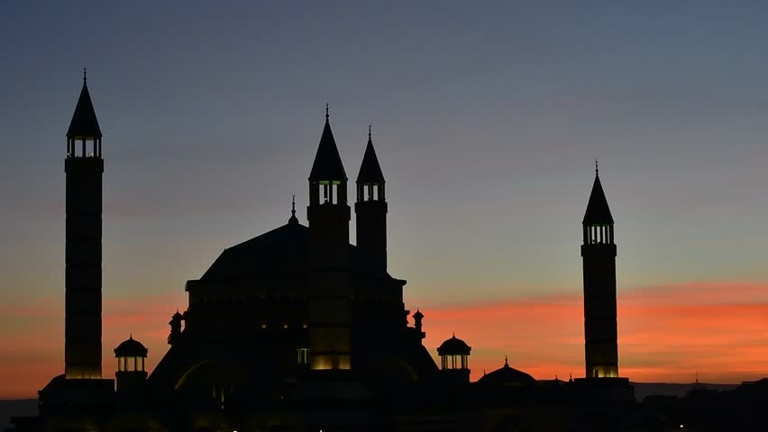 
A magnificent view of Diyarbakır Saladin Eyyubi Mosque at sunset