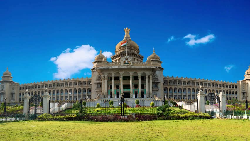 Victoria Memorial, Kolkata, This marble building was built between 1906 and 1921, dedicated to the memory of Queen Victoria.Bangalore, INDIA  The Vidhana Soudha in Bangalore, tour Bengaluru, Karnataka