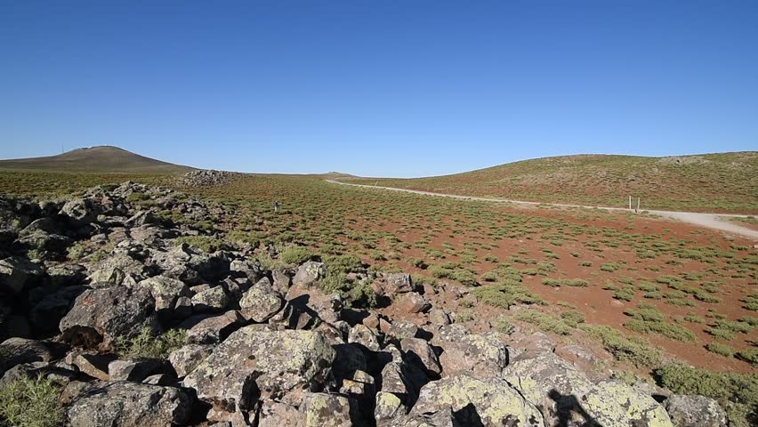 Small livestock such as goats and sheep are generally raised at the summit of Karacadağ, located on the axis of Diyarbakır, Mardin and Şanlıurfa.