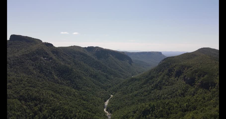 Linville Gorge Wilderness NC – Cinematic 4K Drone Flyover