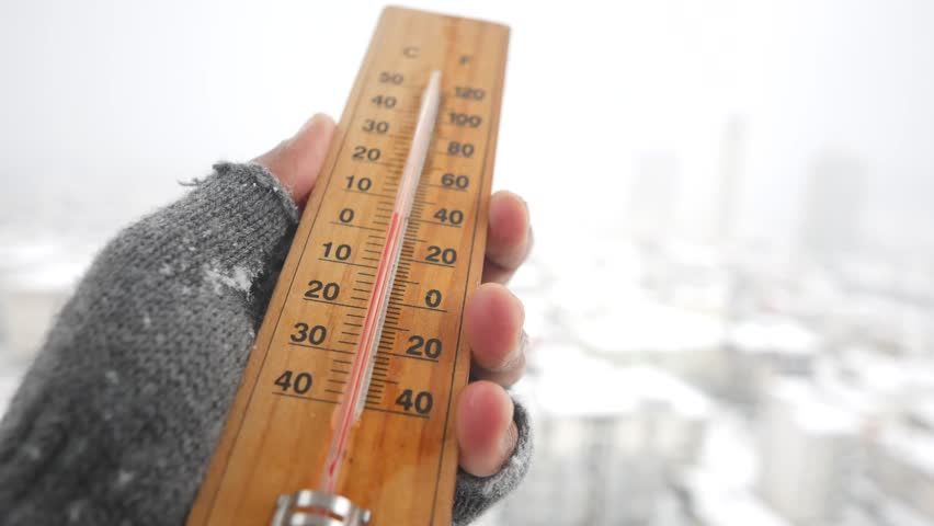 Winter temperature measurement in a snowy urban environment