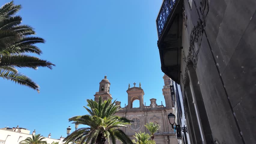 Walking towards The Cathedral de Santa Ana—officially the Holy Cathedral-Basilica of the Canary Islands in Las Palmas de Gran_Canaria