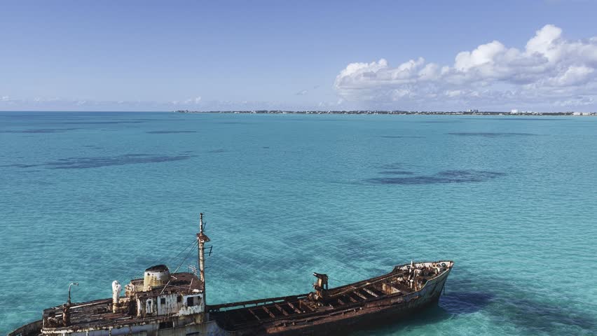 La Famille Express Shipwreck At Providenciales In Turks And Caicos. Stunning Shipwreck. Beach Landscape. La Famille Express Ship Wreck. La Famille Express Shipwreck In Turks And Caicos.