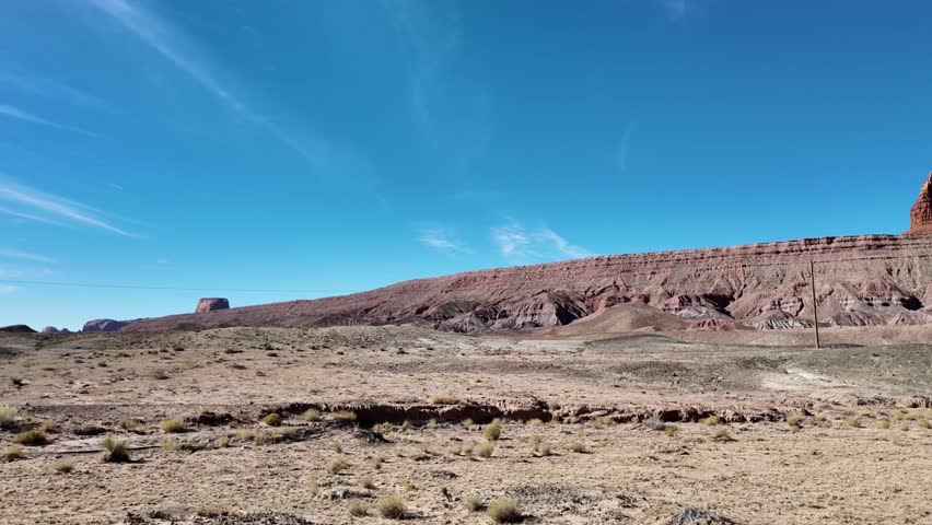 Kayenta is the main settlement on the route to the famous monoliths, towers, and majestic buttes of Monument Valley.
