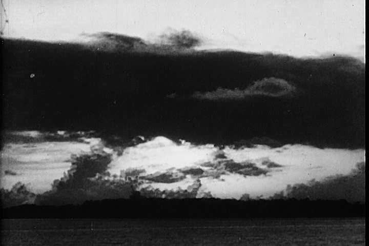 1940s - First hand account of R and R time in Hawaii by soldiers in World War Two.