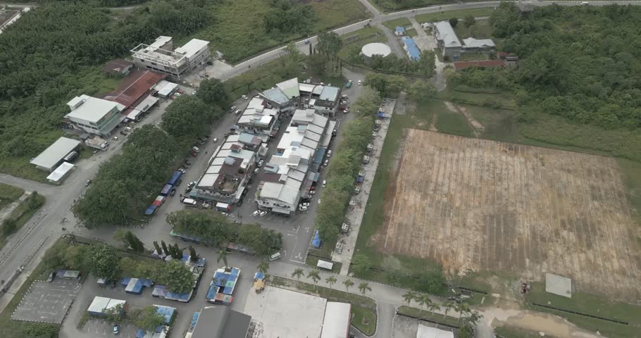 It is situated in the Pusa District, near Saratok town, a native Malay fishing village and is particularly well-known for this local fish,ikanTerubok (Toli Shad) andGula Apong (Nipah Palm Sugar)