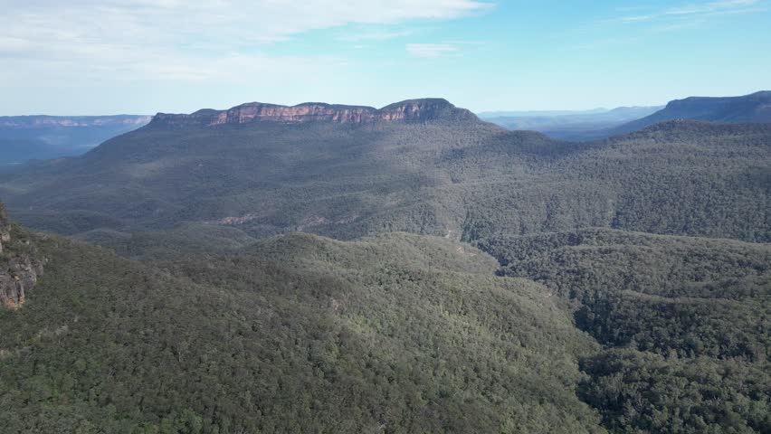 Blue Mountains, Katoomba - Australia [aerial video]