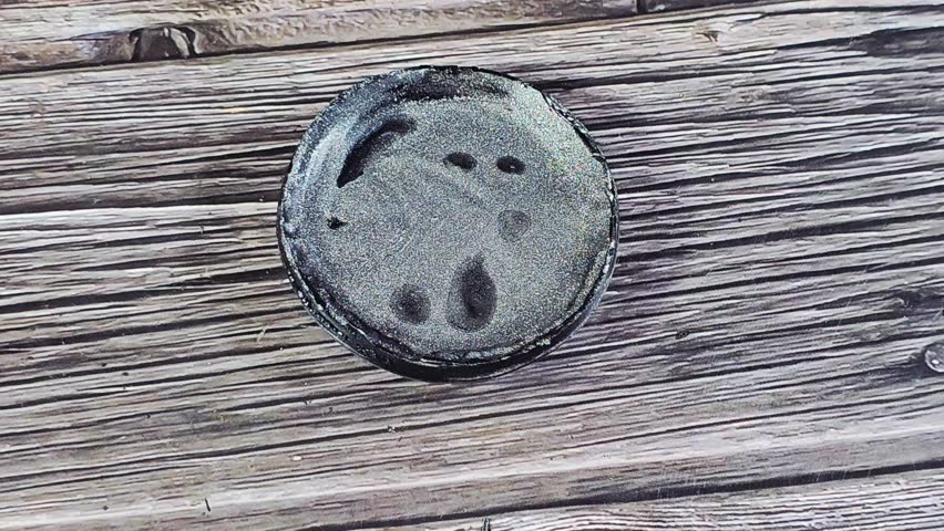 damaged car paint, clumping, freezing, separation of layers pigment from solvent and loss of viscosity, due to the improper storage of the paint liquid leads to damage of its chemical properties