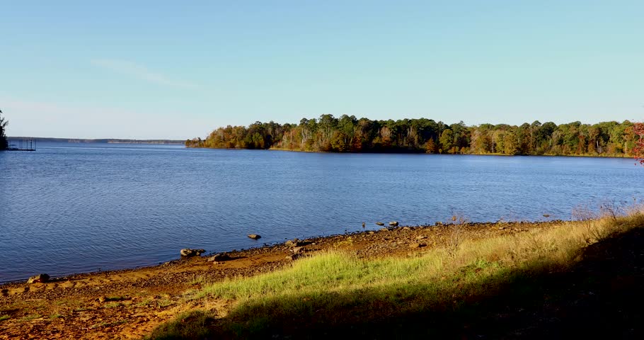 Static video of Lake O