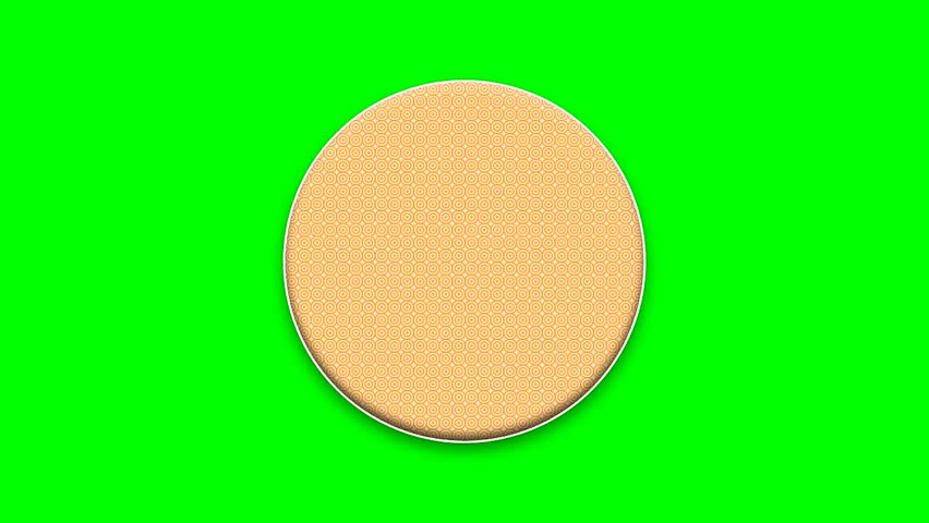 A clean, empty round wooden plate is centered on a vibrant green screen, presented from a top-down perspective.