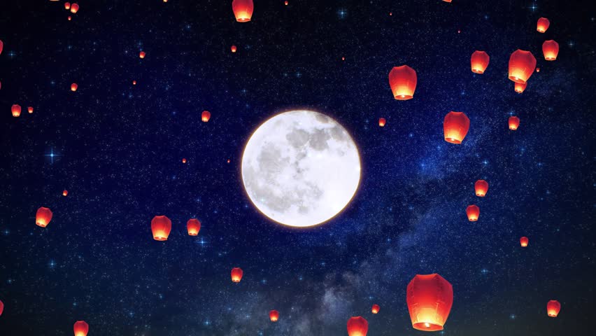 Mid-Autumn Festival Rising Moon and Releasing Sky Lanterns