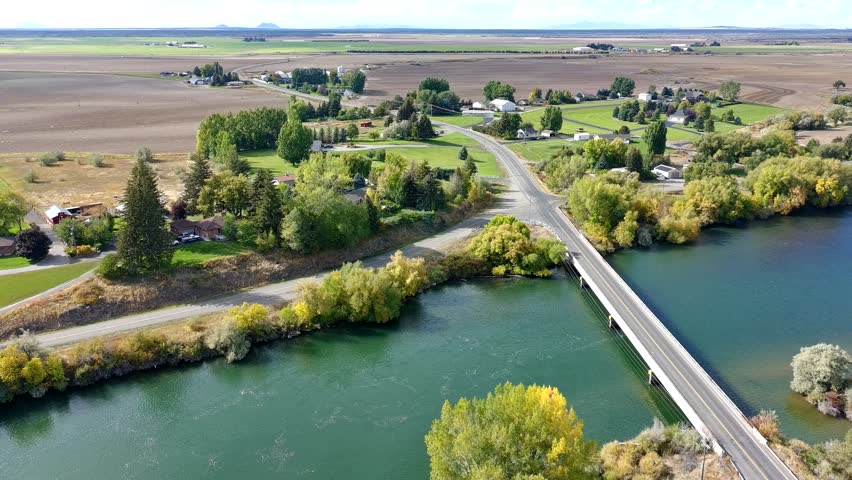 drone clip of Bridge over the snake river in Idaho