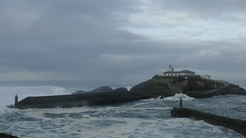 Maritime storm at the entrance to the port of Tapia de Casariego (Spain)
