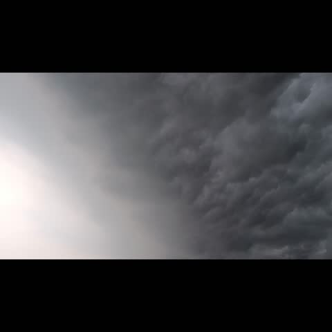 the afternoon sky began to change from bright to cloudy