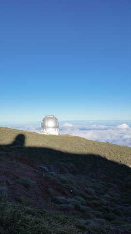 Photo of an astronomical telescope in La Palma, Roque de Los Muchahos.