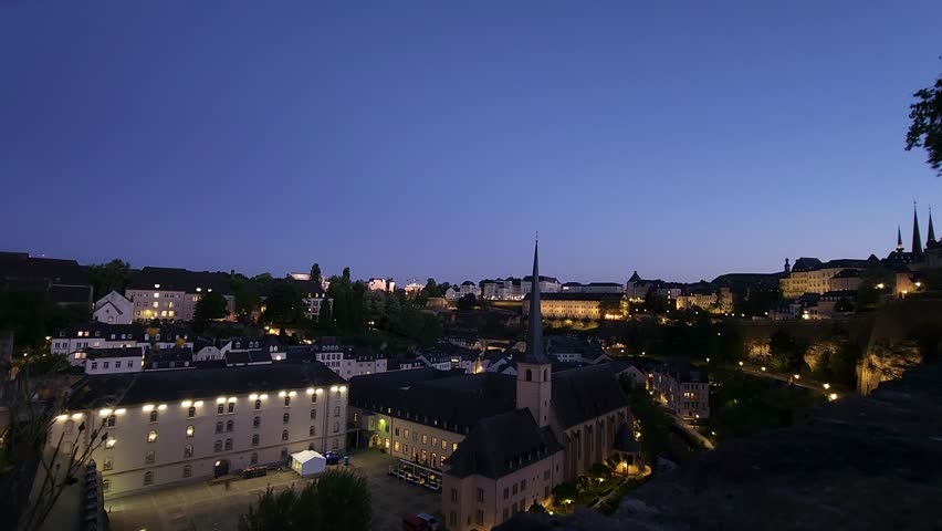 Sunset timelapse in the city of Luxembourg.