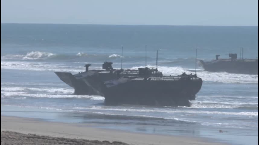 U.S. Marines and U.S. Sailors participate in a 250th Amphibious Capabilities Demonstration rehearsal at Marine Corps Base Camp Pendleton, California


Date Taken:	10.17.2025

Location:	US

