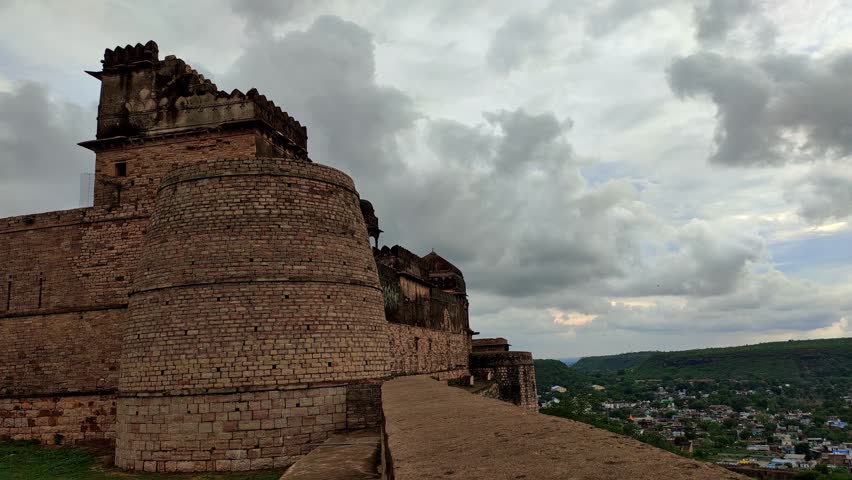 Chanderi Fort | Heritage Forts of India  Chanderi Fort | View of Chanderi Town from Qila Kothi, Chanderi Fort