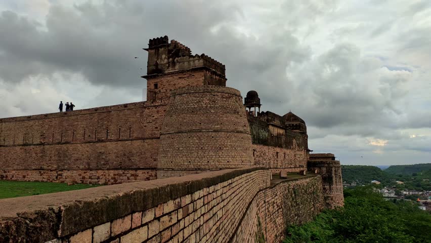 Chanderi Fort | Heritage Forts of India  Chanderi Fort | View of Chanderi Town from Qila Kothi, Chanderi Fort