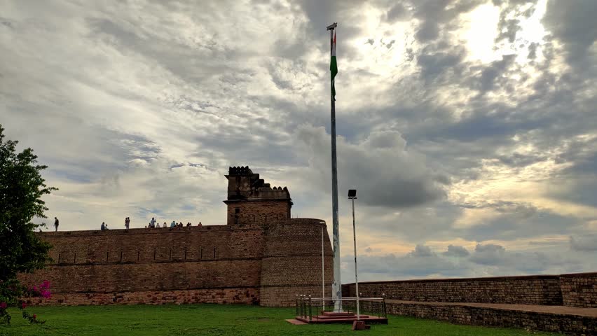 Chanderi Fort | Heritage Forts of India  Chanderi Fort | View of Chanderi Town from Qila Kothi, Chanderi Fort
