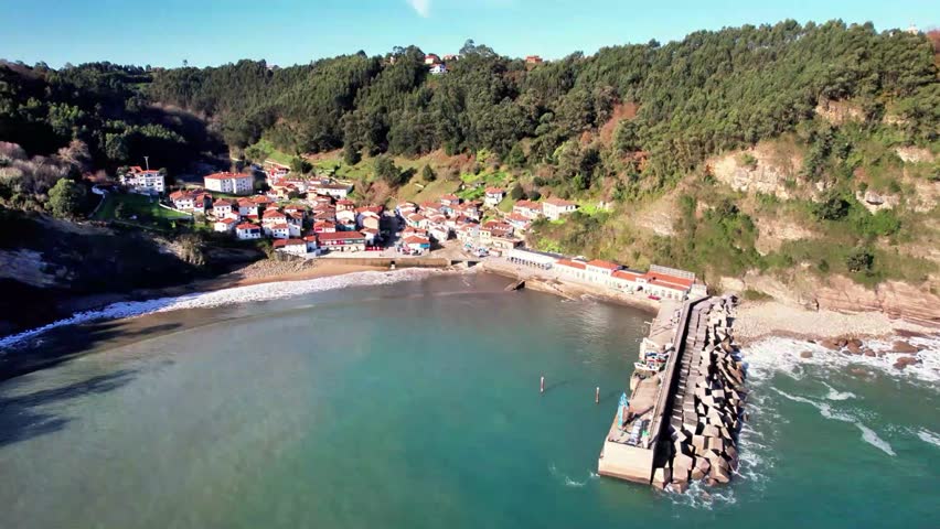 Tazones village and port, Villaviciosa municipality, Asturias, Spain