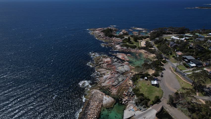 Skeleton Bay Reserve - Binalong Bay Beach And Locality In Break O