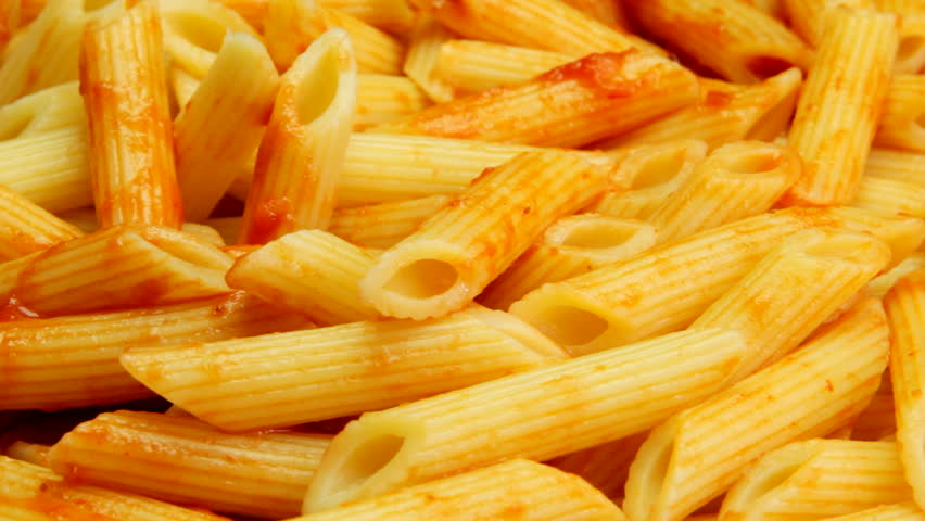 Penne pasta and tomato sauce