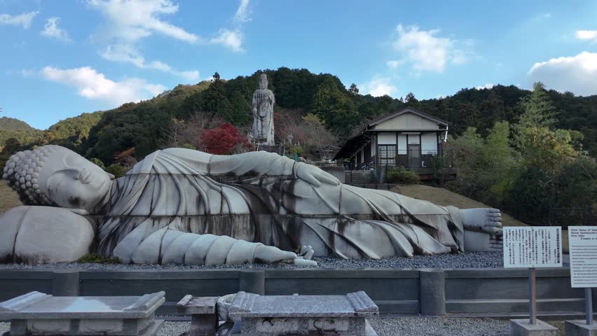 Giant Buddha Statue Revealed Among at Tsubosakadera Temple