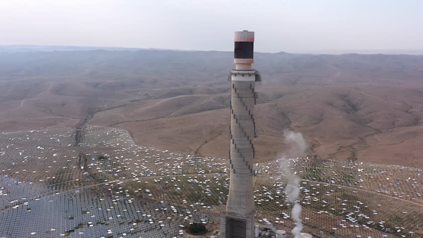 Aerial Drone View Ashalim Solar Power Tower Israel

Aerial drone footage of Ashalim solar power tower and mirrors 1.1.2026 Israel
