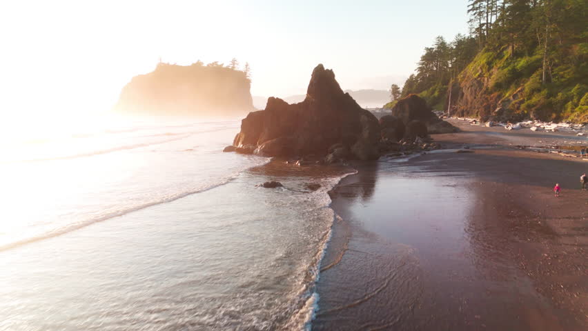 Stunning Golden Hour At Washingtons Coastline