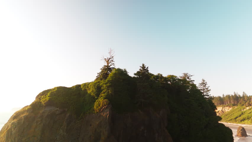 Stunning Golden Hour At Washingtons Coastline