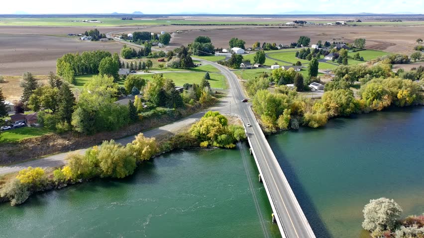 drone clip of Bridge over the snake river in Idaho
