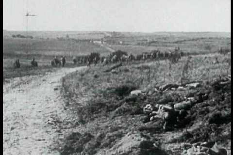 1910s - Battlefield footage from World War One, 1917.