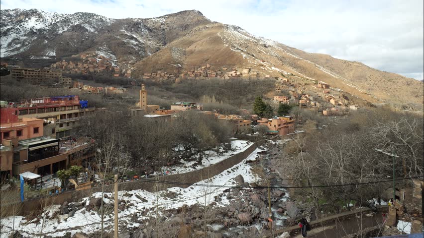 Large view from the heart of Imlil town, Morocco. Toubkal National, parc.