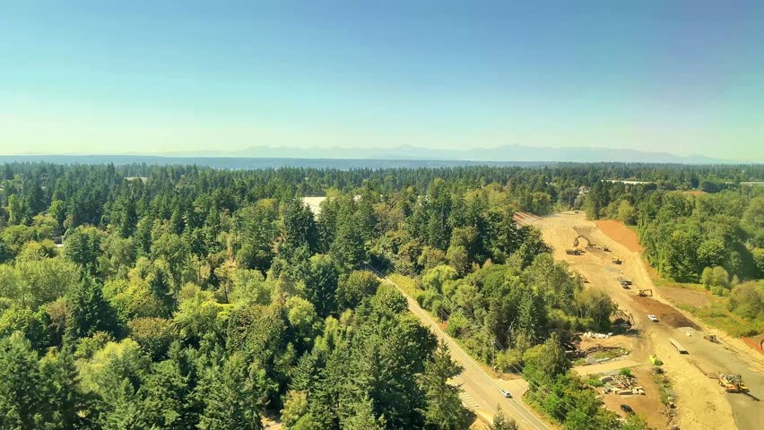 Landing at Seattle-Tacoma International Airport, view from an airplane, taken in late August 2025, with audio