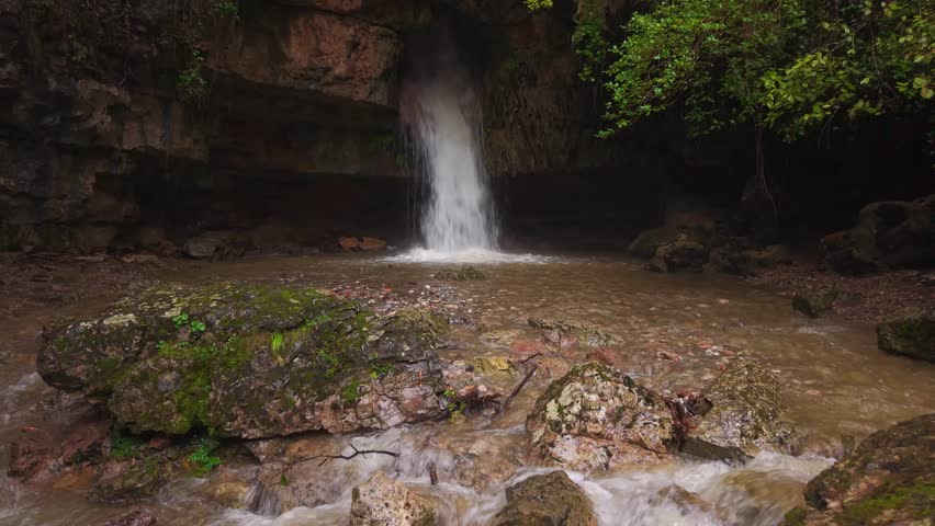 A shot of the unique Su Stampu 