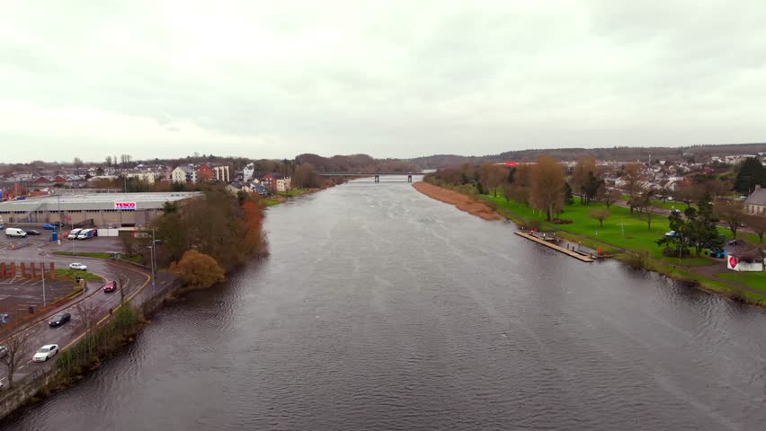 Travelling aerial video of the River Bann in Coleraine, Northern Ireland in the UK. Produced in 4K, 60FPS and with Rec709 color.
