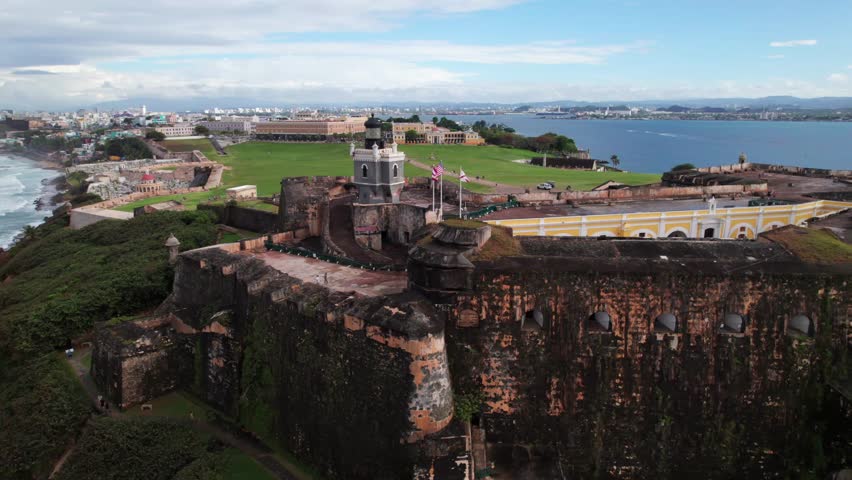 Historic Spanish Castle in San Juan, PR, 4K