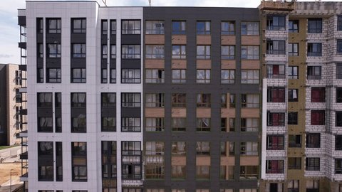 Drone Side Movement along Residential Building Facades