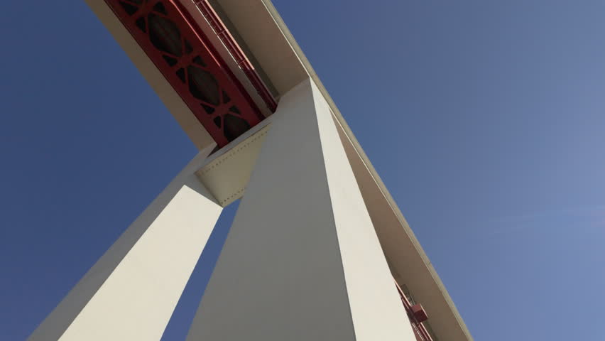 25 April bridge over the town of Lisbon