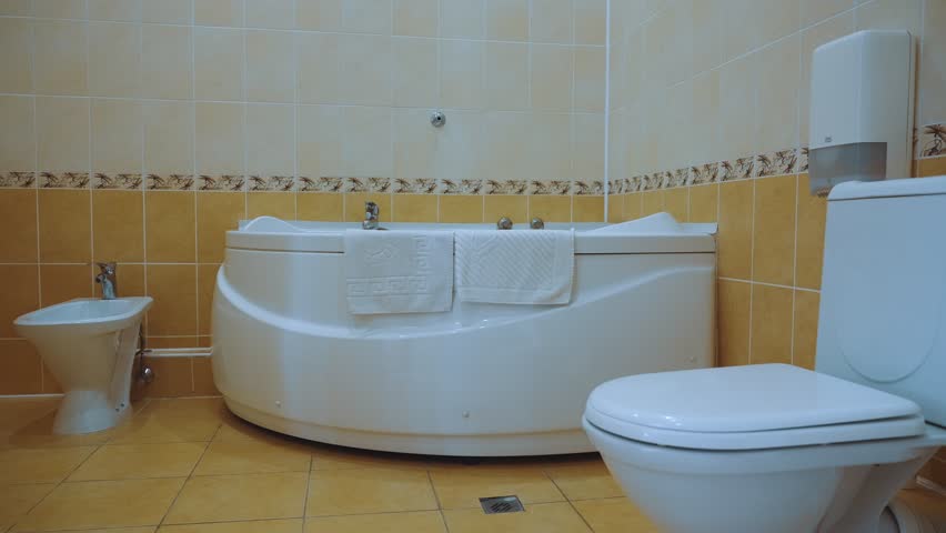 Bathroom, hotel bathroom, bathroom close-up