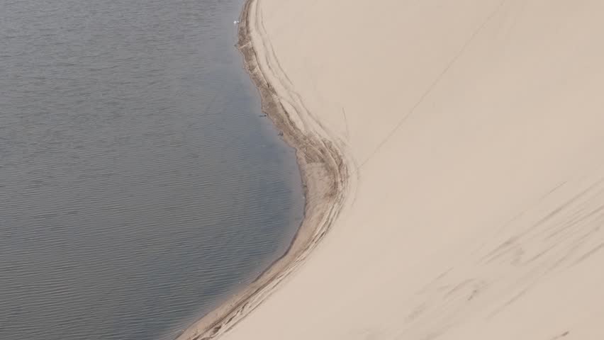 Desert Paradise Found in Khor Al Adaid, Qatar