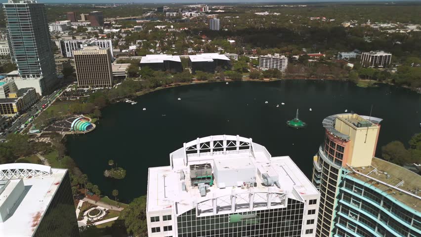 360 degree aerial panorama of Lake Eola and downtown Orlando skyline