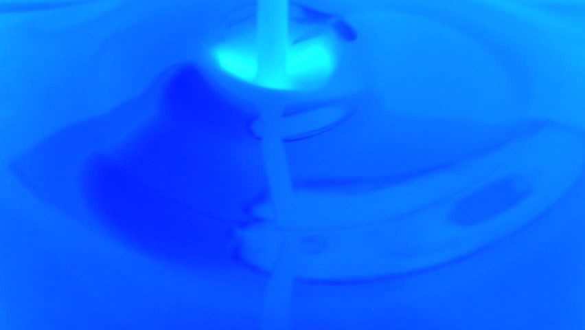 Pouring fluorescent fluid