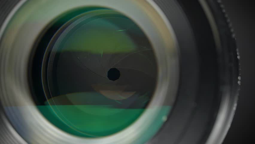 A portrait lens with an aperture and nine diaphragm blades. Close-up macro shot video