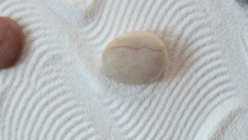 White sand pattern with the stones