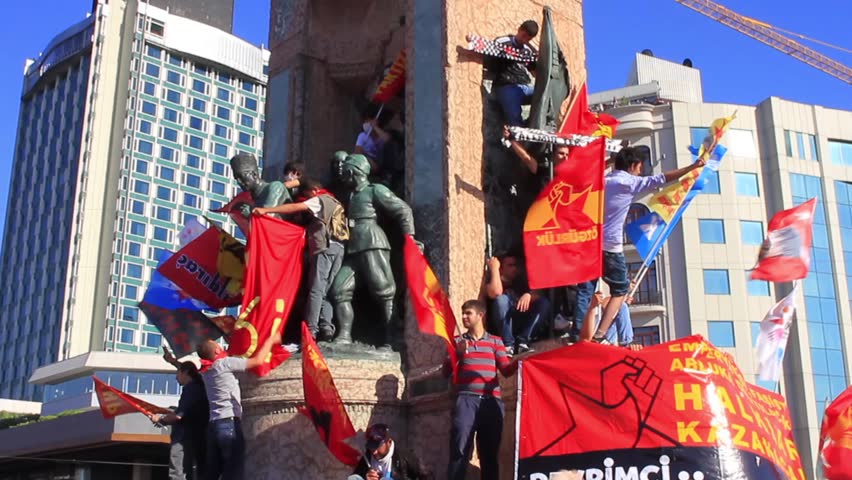 ISTANBUL - JUN 1: Violence sparked by plans to build on the Gezi Park have broadened into nationwide anti government unrest on June 1, 2013 in Istanbul, Turkey. Ataturk Statue, Taksim