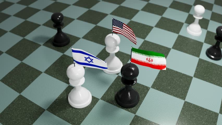 Chess pawns with USA, Israel, and Iran flags represent Middle East geopolitical conflict.
